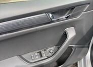 Škoda Superb 11