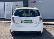 Toyota Verso 5