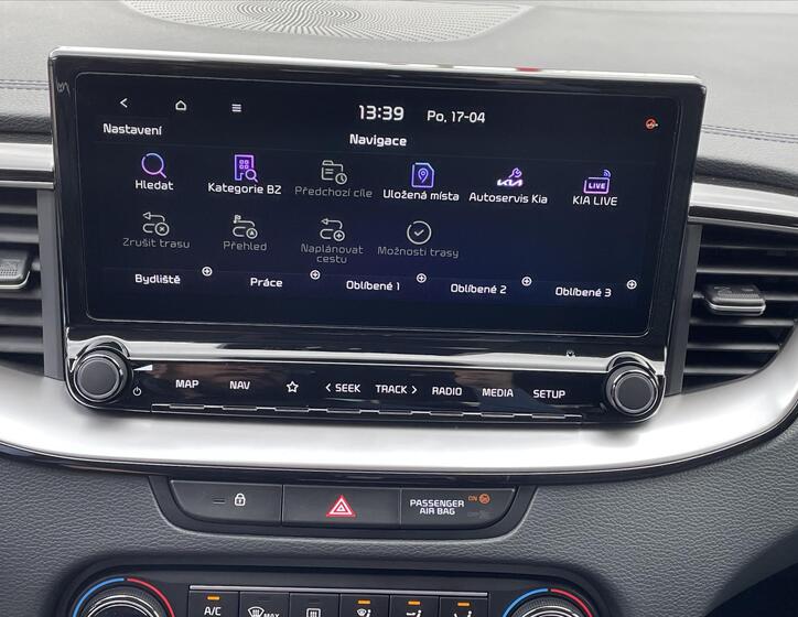 KIA XCeed 17