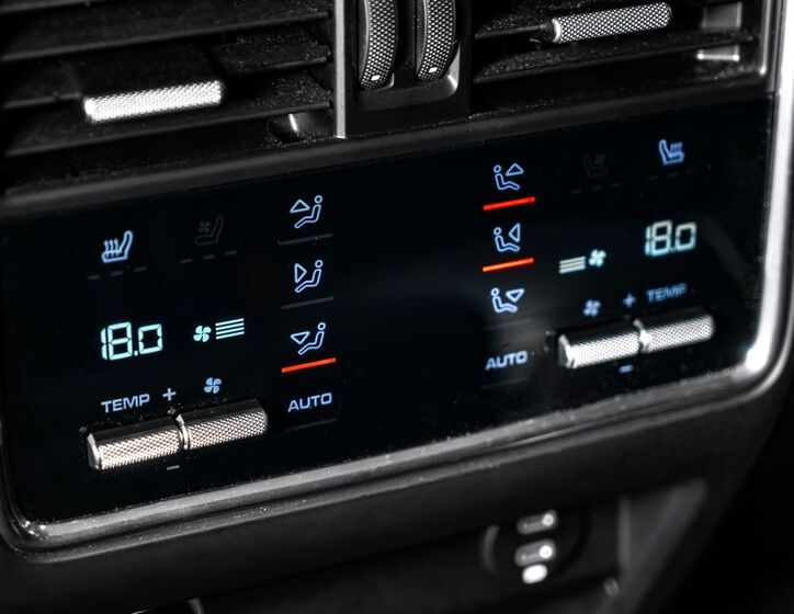 Porsche Cayenne 20