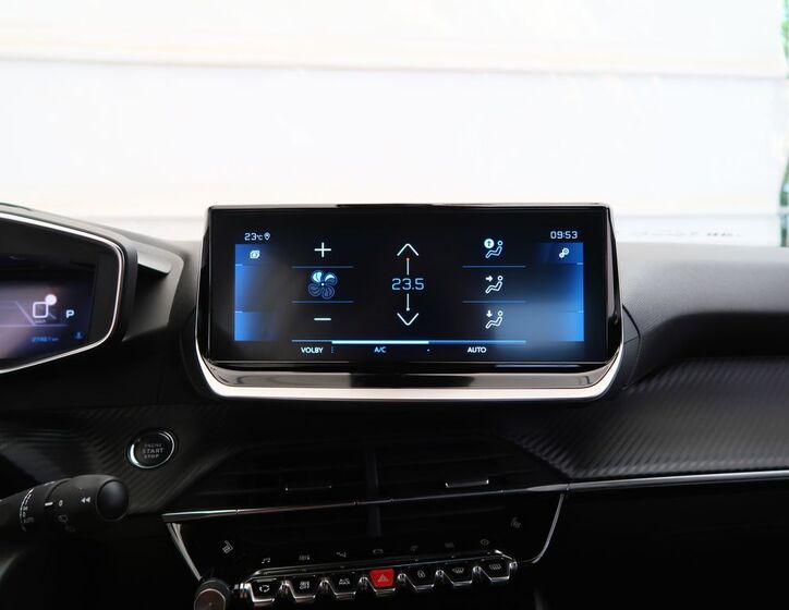 Peugeot 2008 23