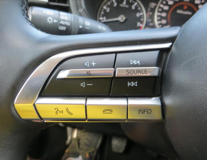 Mazda CX-30 20