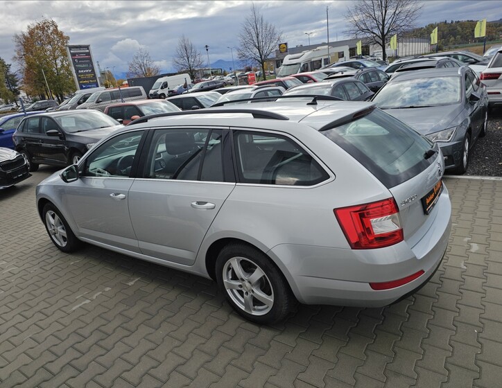 Škoda Octavia 9