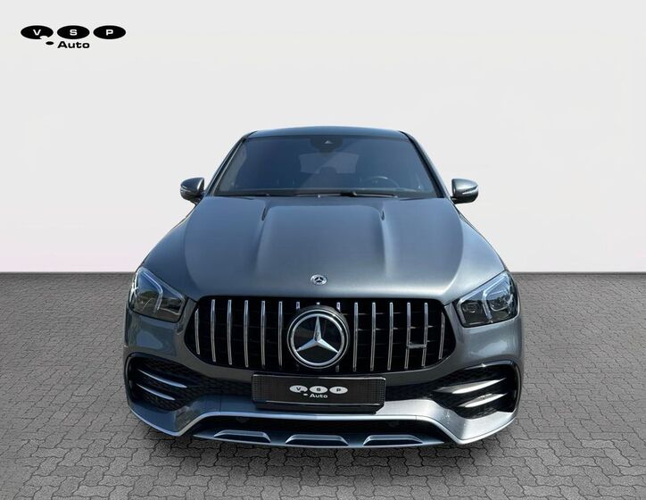 Mercedes-Benz GLE 8