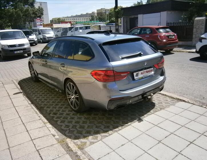 BMW Řada 5 4
