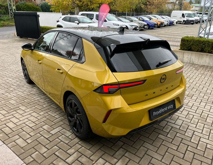 Opel Astra 4