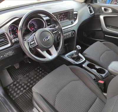 KIA Ceed 5