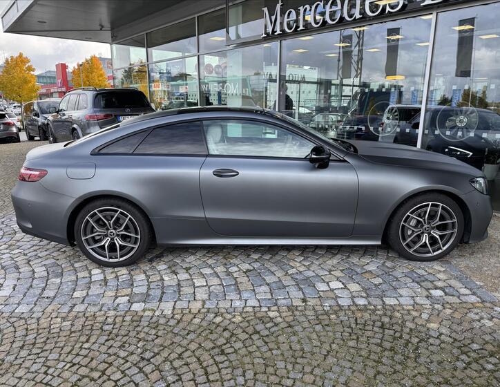 Mercedes-Benz Třídy E 29