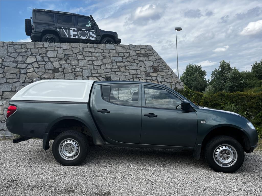 Mitsubishi L200