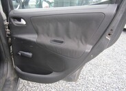 Peugeot 207 23