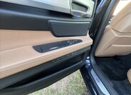 BMW Řada 7 8