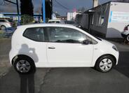 Volkswagen up! 8