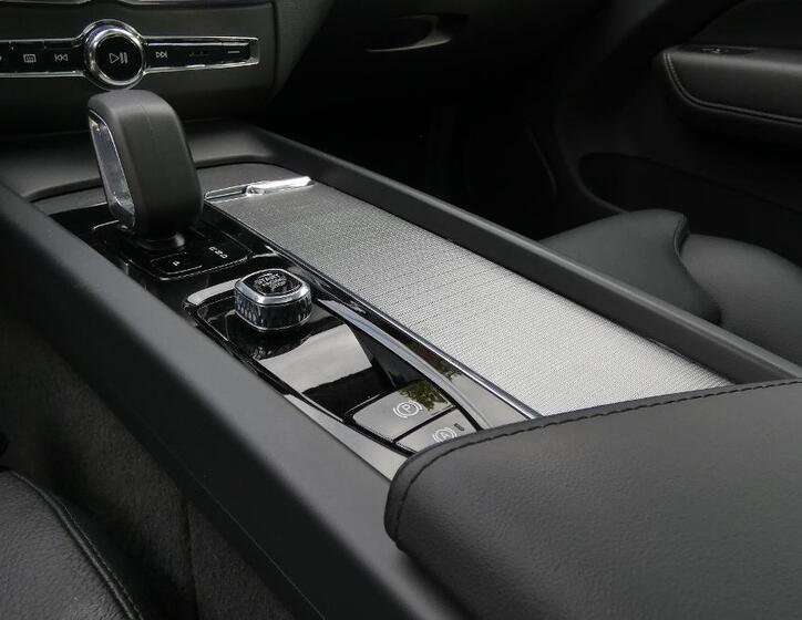 Volvo XC60 6
