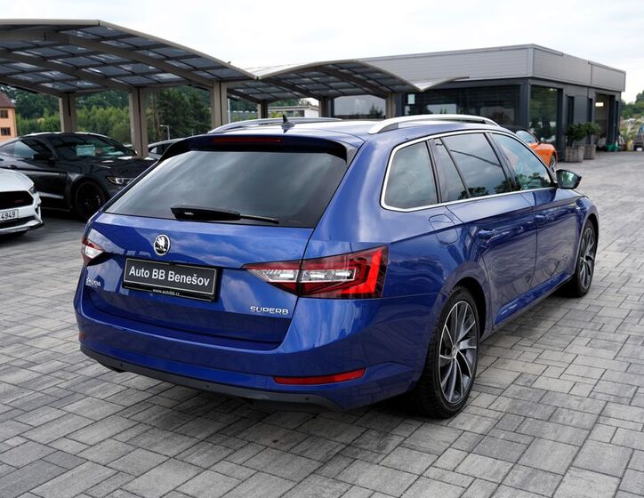 Škoda Superb 6