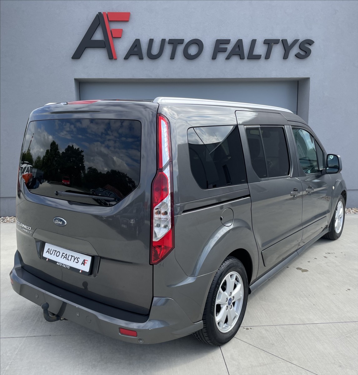 Ford Tourneo