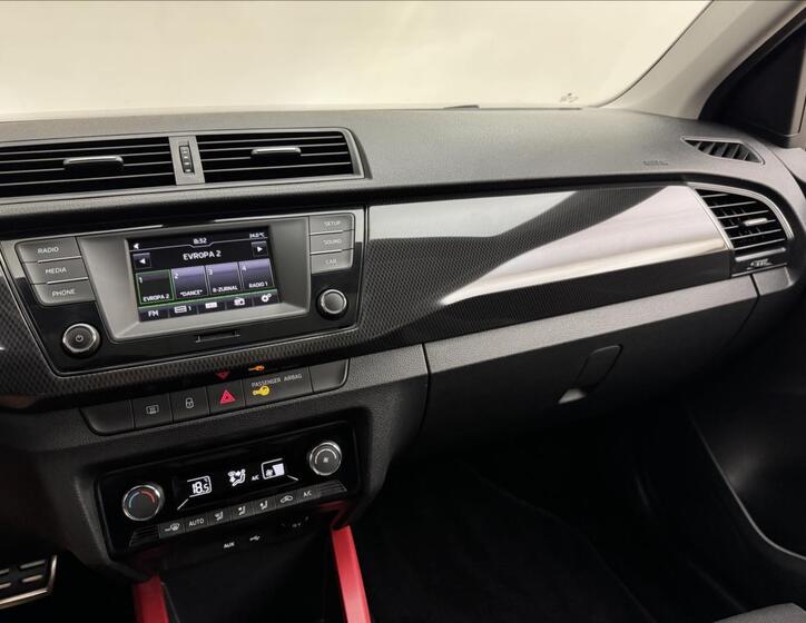 Škoda Fabia 12