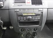 Škoda Fabia 16