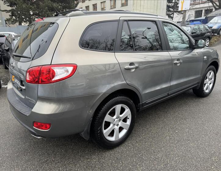 Hyundai Santa Fe 9