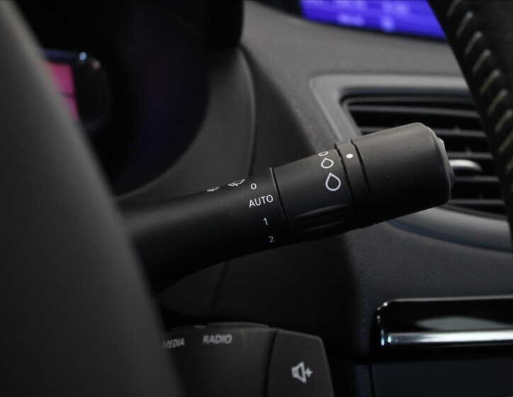 Renault Fluence 18