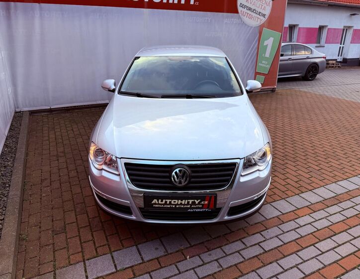 Volkswagen Passat 2