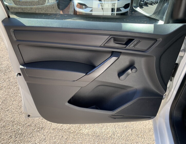 Volkswagen Caddy 13