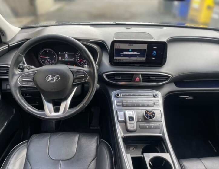 Hyundai Santa Fe 9