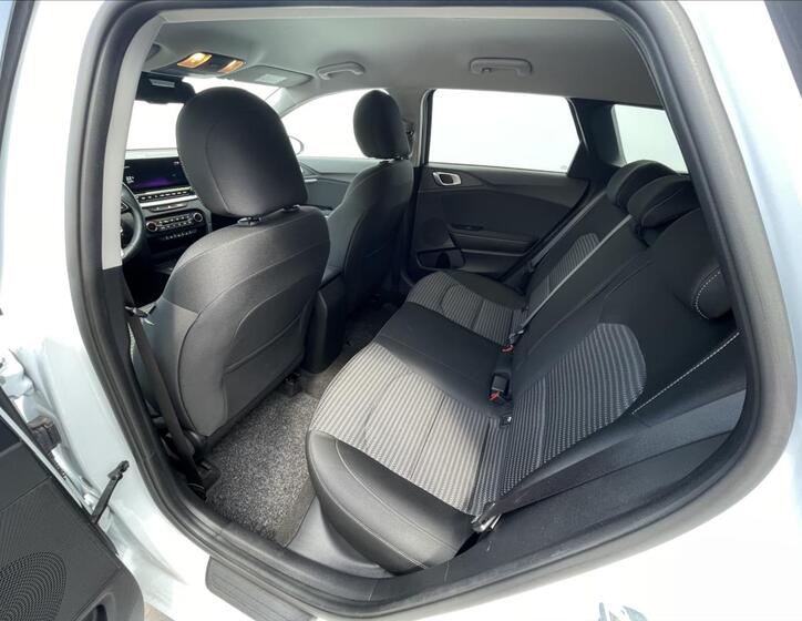 KIA Ceed 16