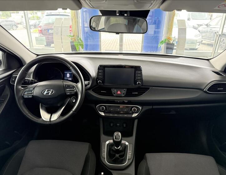 Hyundai i30 9