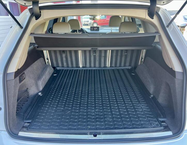 Audi Q7 15