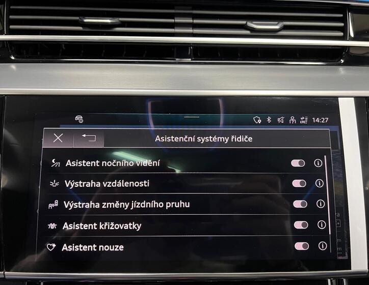 Audi S8 17