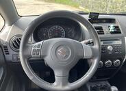 Suzuki SX4 14