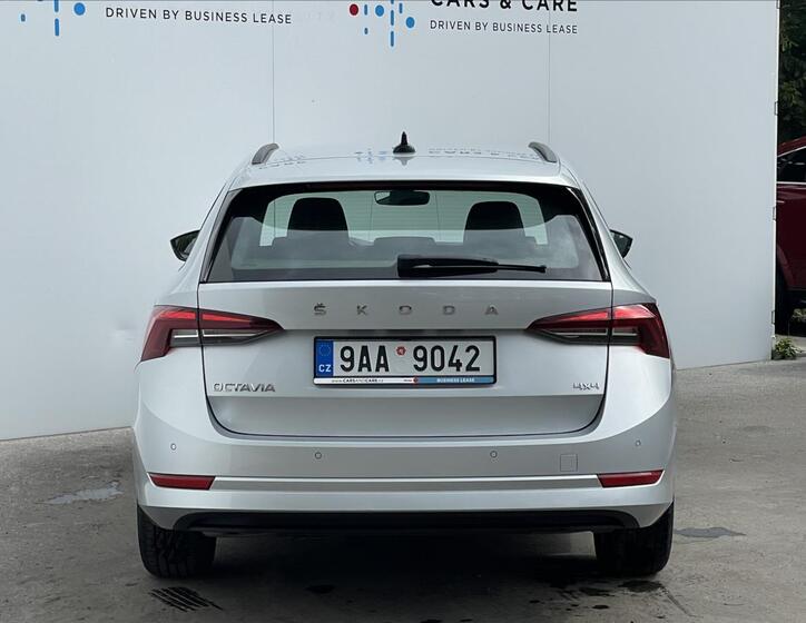 Škoda Octavia 23