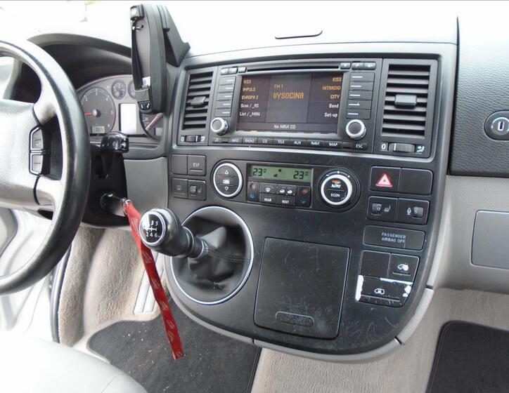 Volkswagen Multivan 30