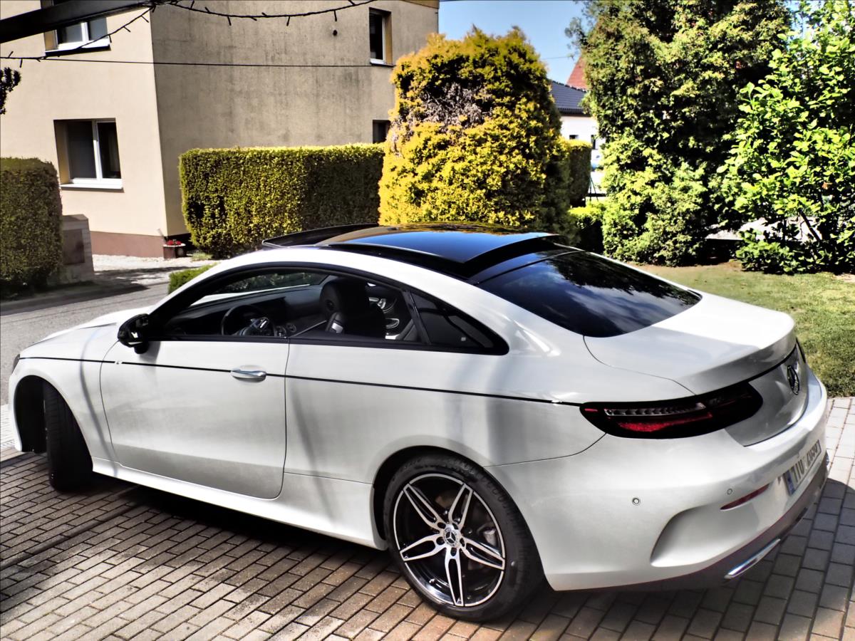 Mercedes-Benz Třídy E