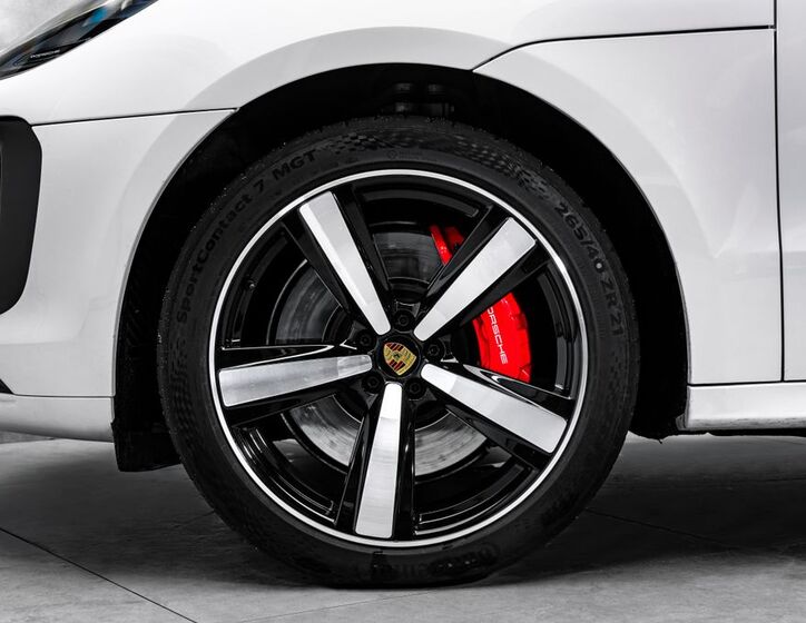Porsche Macan 2