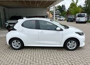Toyota Yaris 7