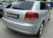 Audi A3 8