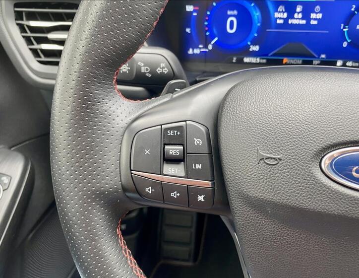 Ford Kuga 27