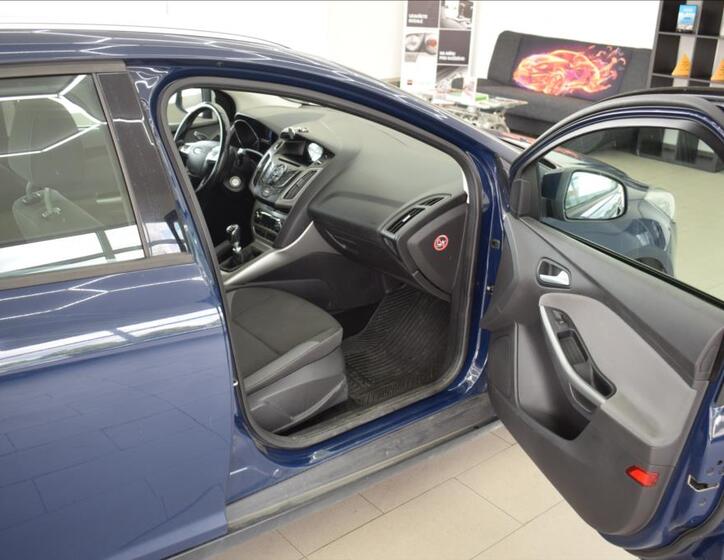 Ford Focus 13
