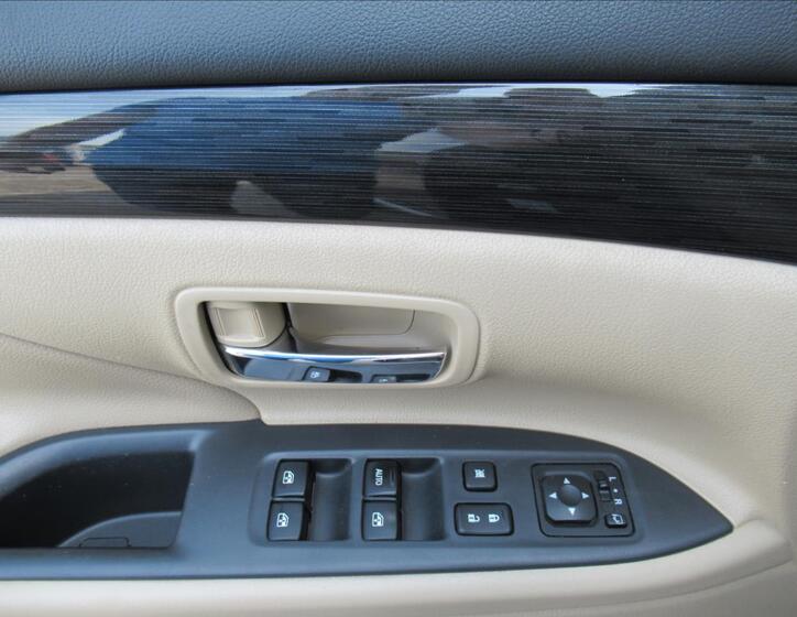 Mitsubishi Outlander 16