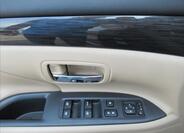 Mitsubishi Outlander 16