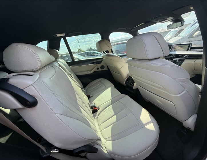 BMW X5 29