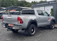 Toyota Hilux 6