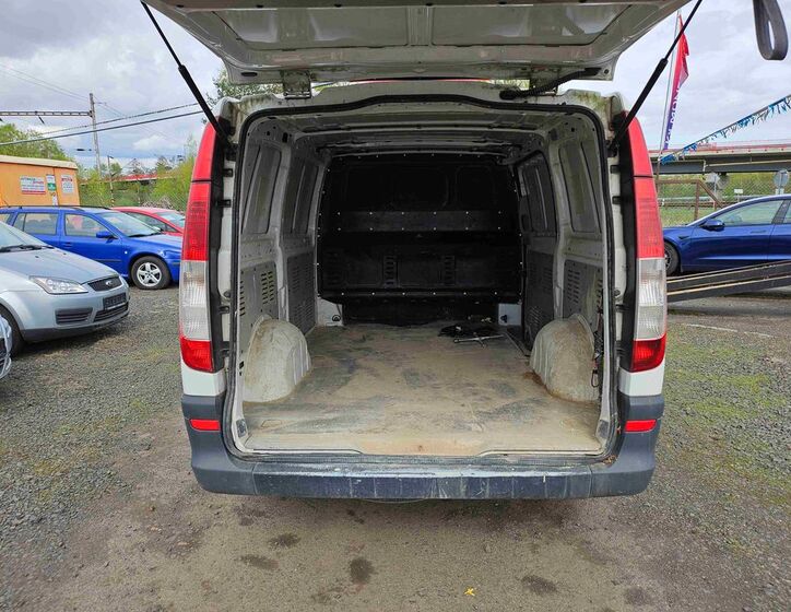 Mercedes-Benz Vito 14