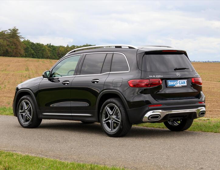 Mercedes-Benz GLB 5