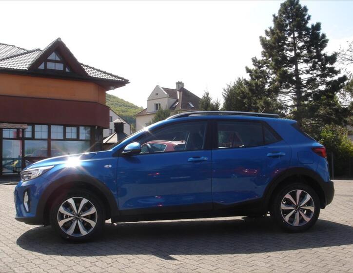 KIA Stonic 6