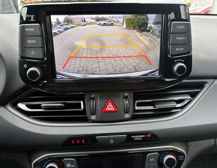 Hyundai i30 26