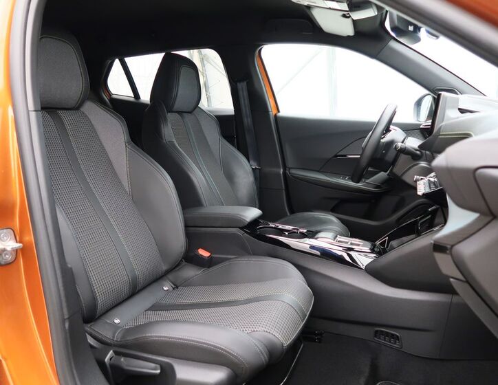 Peugeot 2008 18