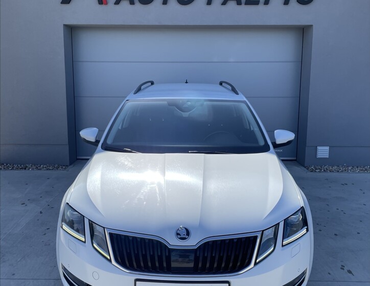 Škoda Octavia 8