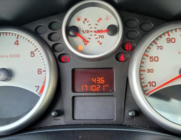 Peugeot 207 27